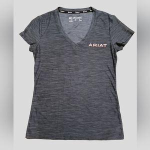Women's Ariat Tek tee size sm